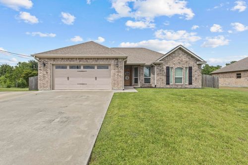 965 Amber Kay Ln, Bridge City, TX, 77611-3300 | Card Image