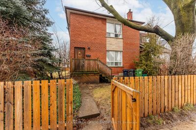 274 Gledhill Ave, House other with 3 bedrooms, 3 bathrooms and 3 parking in East York ON | Image 1