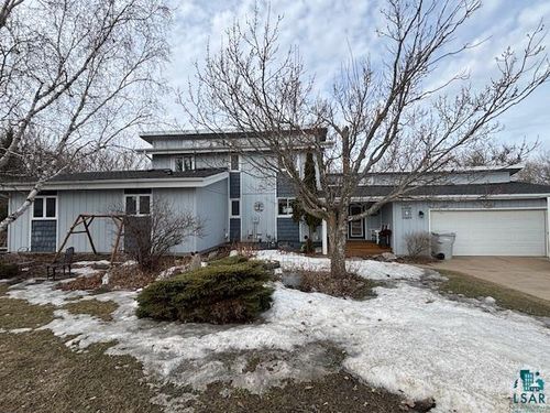 333 5th Ave Ne, Chisholm, MN, 55719-1325 | Card Image