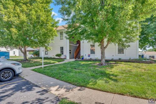 5853 Sw 22nd Ter, Topeka, KS, 66614-1978 | Card Image