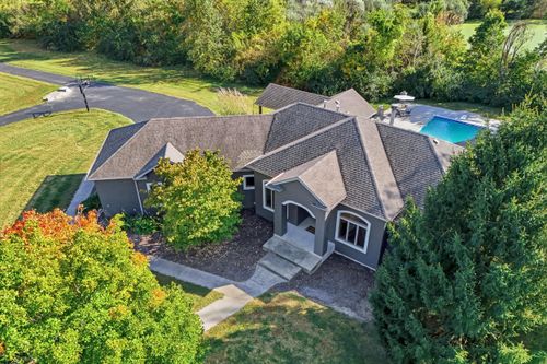 5671 S Short Line Dr, COLUMBIA, MO, 65203 | Card Image