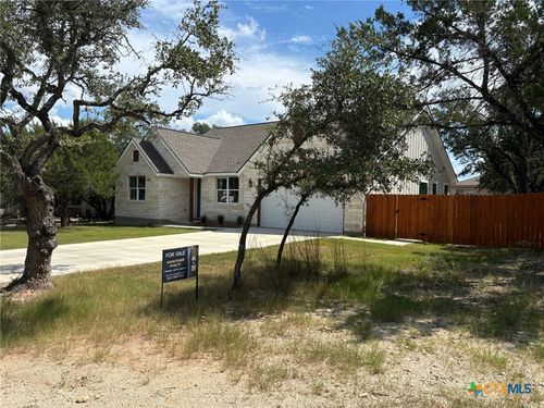1 Stepping Stone Ct, Wimberley, TX, 78676-2102 | Card Image