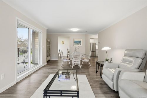 301-1121 Oscar St, Victoria, BC, V8V2X3 | Card Image