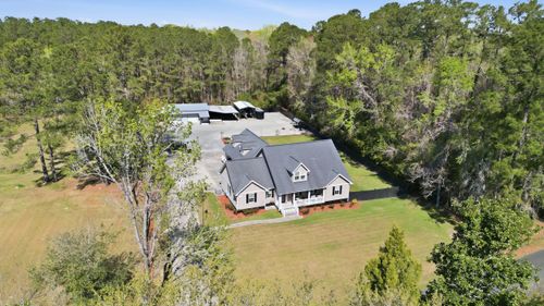 348 Temple Rd, Ridgeville, SC, 29472-8437 | Card Image