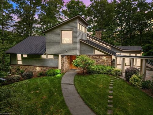 343 Lakewood Pointe Dr, Roxboro, NC, 27574-5422 | Card Image