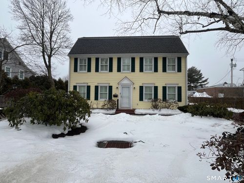 139-139 Oldfield Road, Fairfield, CT, 06824 | Card Image