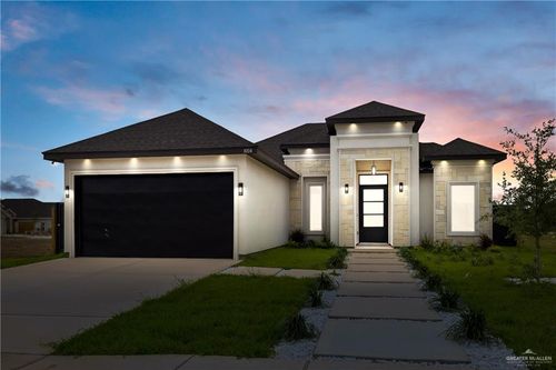8104 N 51st St, McAllen, TX, 78504 | Card Image