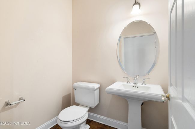Power room 2nd level | Image 39