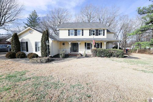 735 Christa Dr, Paducah, KY, 42003-9420 | Card Image