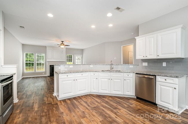 6922 Cascade Dream Ct, House other with 4 bedrooms, 3 bathrooms and null parking in Huntersville NC | Image 8
