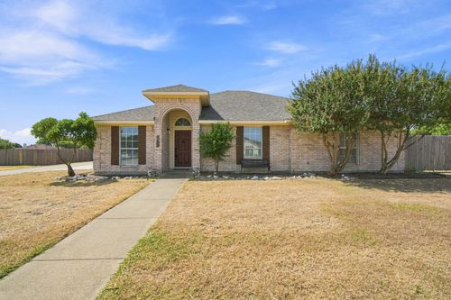 760 S Ridge Dr, Midlothian, TX, 76065-5876 | Card Image