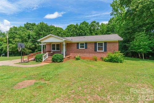1820 Brian Kelly Ln, FORT MILL, SC, 29708-8413 | Card Image
