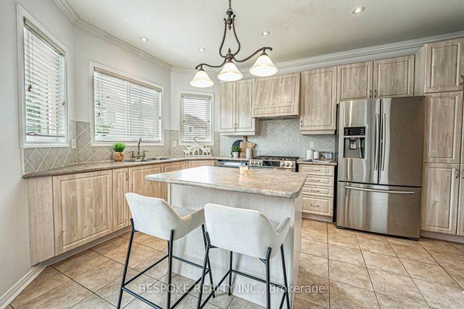 33 Bambridge St, House other with 5 bedrooms, 4 bathrooms and 2 parking in Ajax ON | Image 13