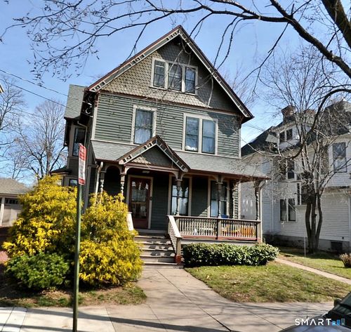 439 Edgewood Ave, New Haven, CT, 06511-4052 | Card Image