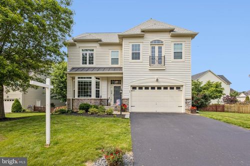 40 Manorwood Dr, FREDERICKSBURG, VA, 22406-8204 | Card Image