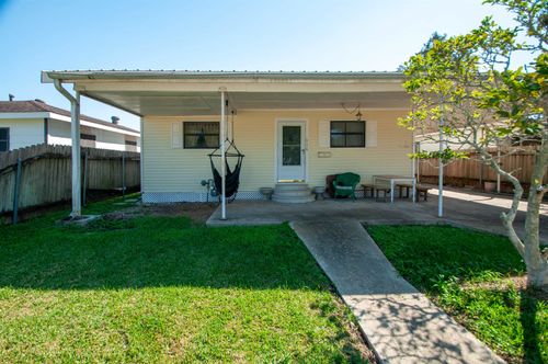 616 Willow St, Morgan City, LA, 70380-2652 | Card Image