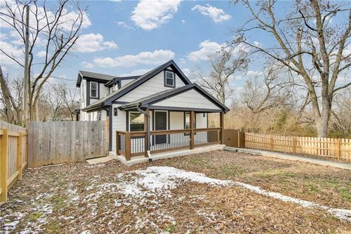 1828 19th St, Kansas City, KS, 66104-5709 | Card Image