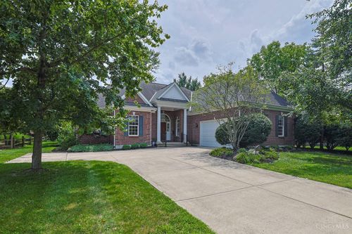 7919 Mitchell Farm Ln, Montgomery, OH, 45242-6436 | Card Image