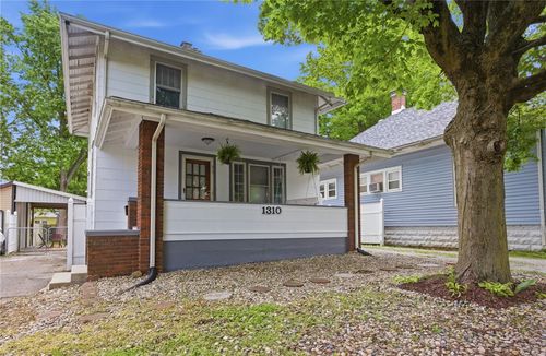 1310 Madison Ave, Charleston, IL, 61920-1672 | Card Image