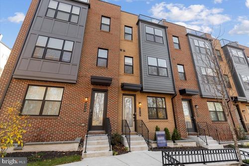 4918 Cumberland St, ALEXANDRIA, VA, 22304-7360 | Card Image