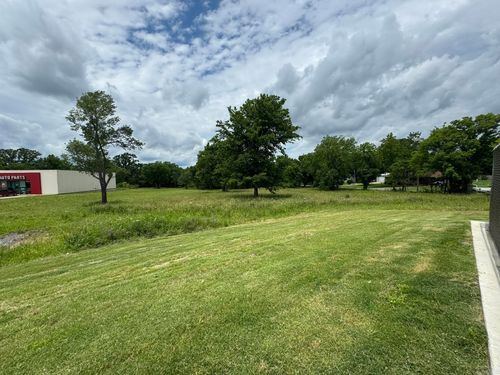 310 Sylamore Ave, Mountain View, AR, 72560-8599 | Card Image