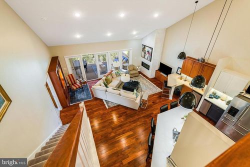 229 Forest Ridge Rd, Staunton, VA, 24401-2577 | Card Image