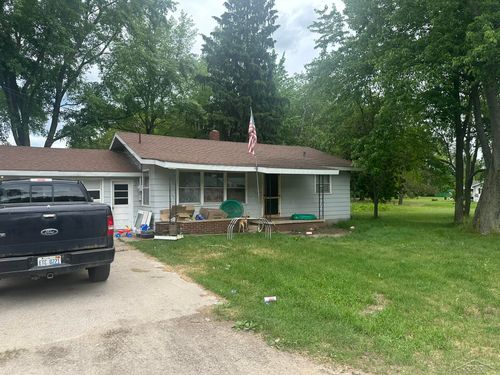 2220 Alice St, Farwell, MI, 48622-9746 | Card Image