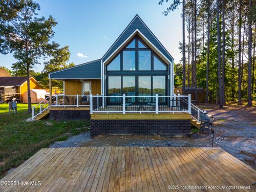 809 Swains Mill Rd, Harrellsville, NC, 27942-9755 | Card Image