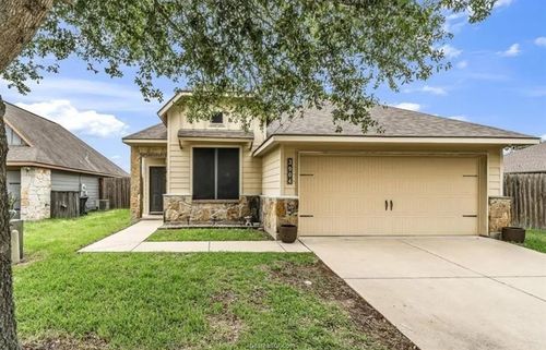 3904 Pawnee Creek Ct, College Station, TX, 77845-2395 | Card Image