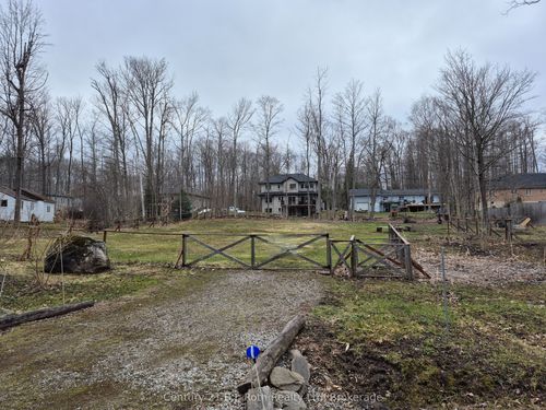 76 Mcarthur Dr, Penetanguishene, ON, L9M1W9 | Card Image