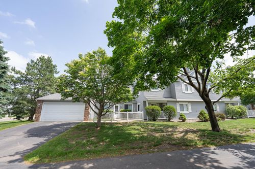 7732 157th St W, Apple Valley, MN, 55124-5150 | Card Image