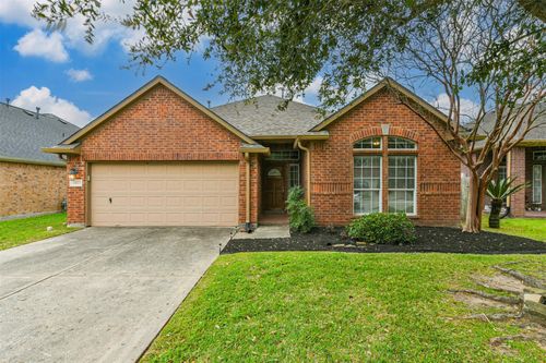 4822 Chase Stone Dr, Bacliff, TX, 77518-2511 | Card Image