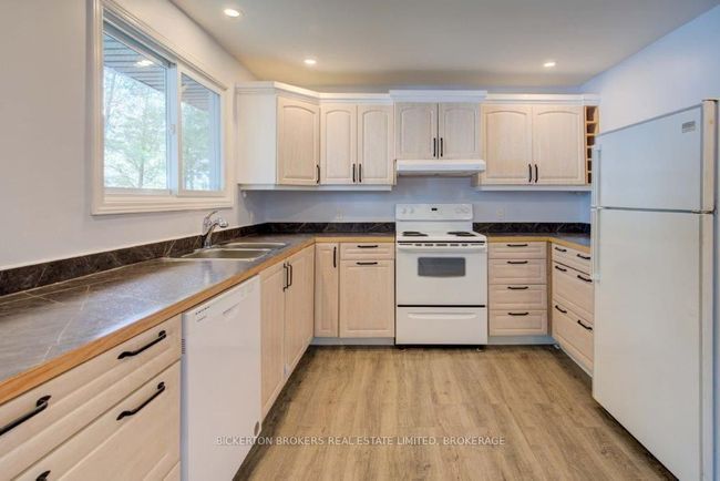 108 Lb 7 A N/A E, House other with 2 bedrooms, 1 bathrooms and 4 parking in Rideau Lakes ON | Image 30