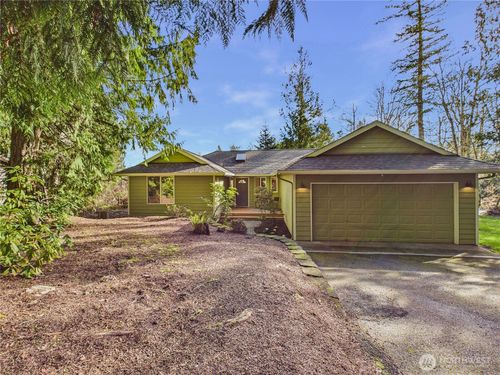 201 Rainier Ln, Port Ludlow, WA, 98365-9652 | Card Image