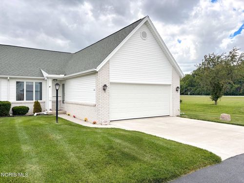d-4269 Townhouse Dr, Oregon, OH, 43616-3517 | Card Image