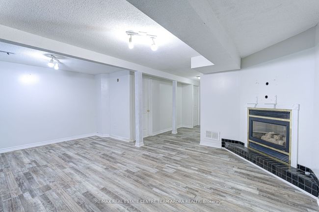 18 Abell Dr, House attached with 4 bedrooms, 3 bathrooms and 2 parking in Brampton ON | Image 31