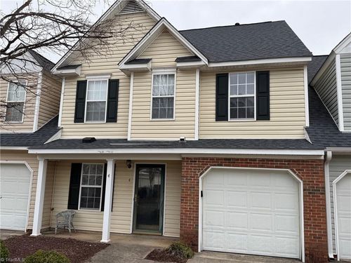 4 Satterfield Pl, Greensboro, NC, 27410-9727 | Card Image