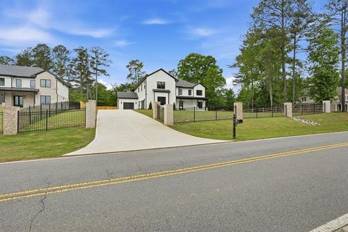 4271 Wesley Chapel Rd, Marietta, GA, 30062-1021 | Card Image