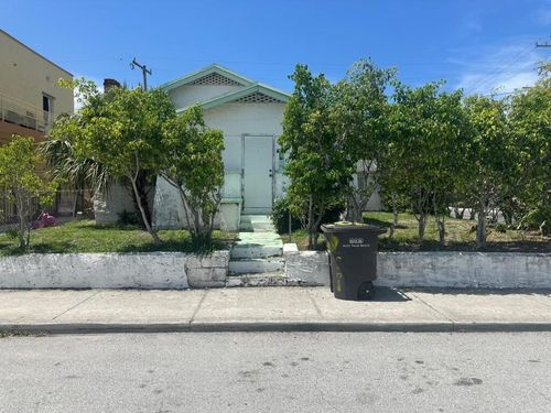 501 16th St, West Palm Beach, FL, 33407-6416 | Card Image