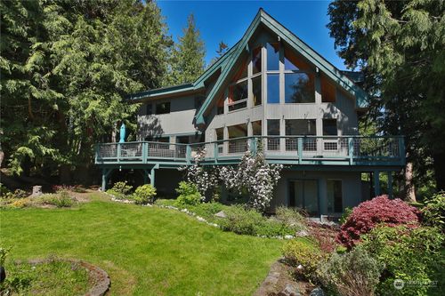 1940 Cattail Ln, Freeland, WA, 98249-9469 | Card Image