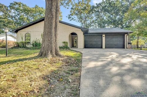 2704 Balsam St, Longview, TX, 75604 | Card Image