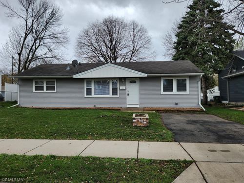 533 4th Ave Ne, Osseo, MN, 55369-1123 | Card Image