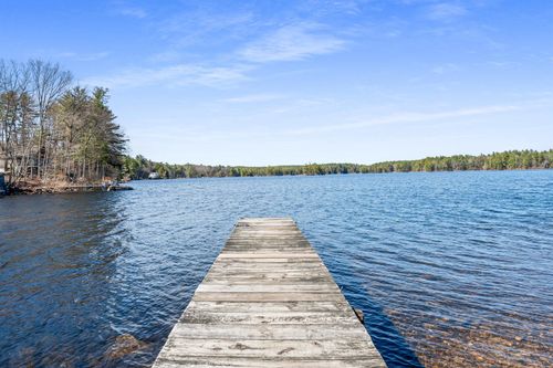25 Mooers Rd, Nottingham, NH, 03290-4949 | Card Image
