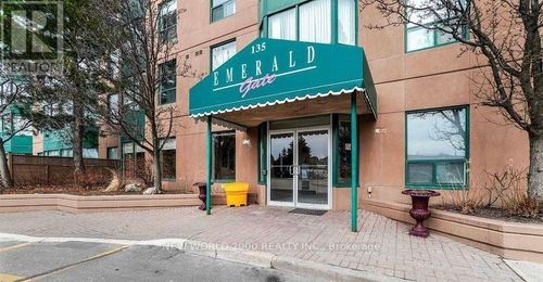 1916-135 Hillcrest Avenue, Mississauga (Cooksville), ON, L5B4B1 | Card Image