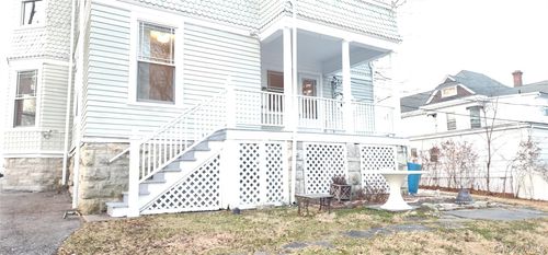 apt-2-41 Oakland Avenue, Warwick (Town), NY, 10990 | Card Image