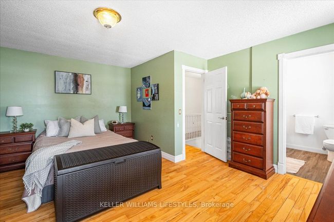 2752 Longwoods Rd, House other with 3 bedrooms, 3 bathrooms and 5 parking in Glencoe ON | Image 13