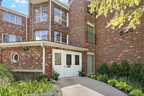 apt-213-540 Biesterfield Rd, Elk Grove Village, IL, 60007-3377 | Card Image