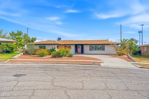 224 Viking Dr, El Paso, TX, 79912-3828 | Card Image