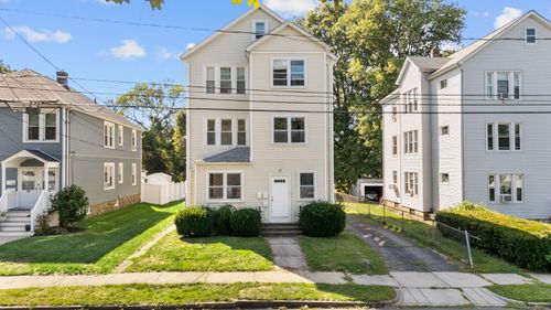 73 Brooklawn St, New Britain, CT, 06052-2100 | Card Image