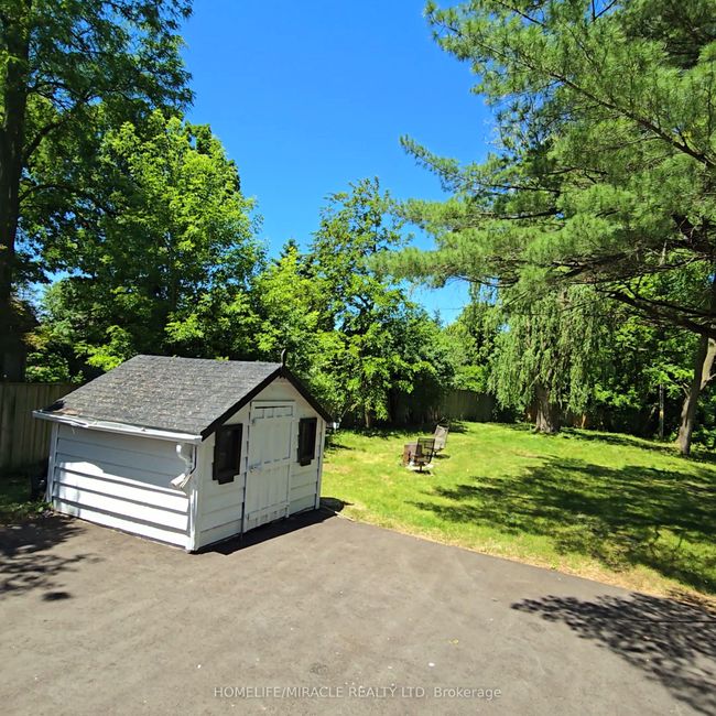 24 Fairview Crt, House other with 7 bedrooms, 2 bathrooms and 8 parking in London ON | Image 23
